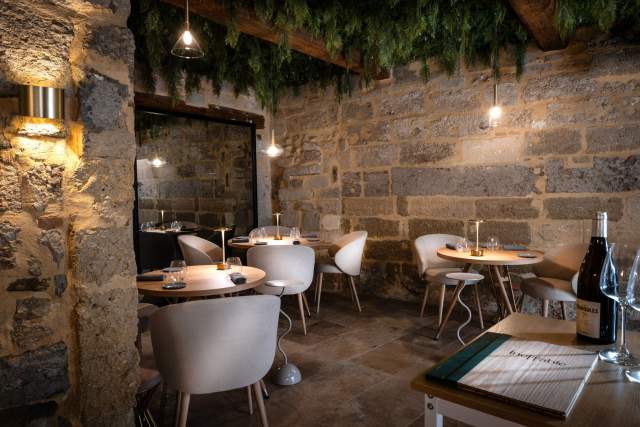 Restaurant à Barbentane · Ineffable Restaurant · Proche Avignon